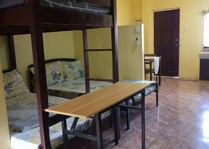 Homey Near Airport And Beaches-room3 * Lapu-Lapu City