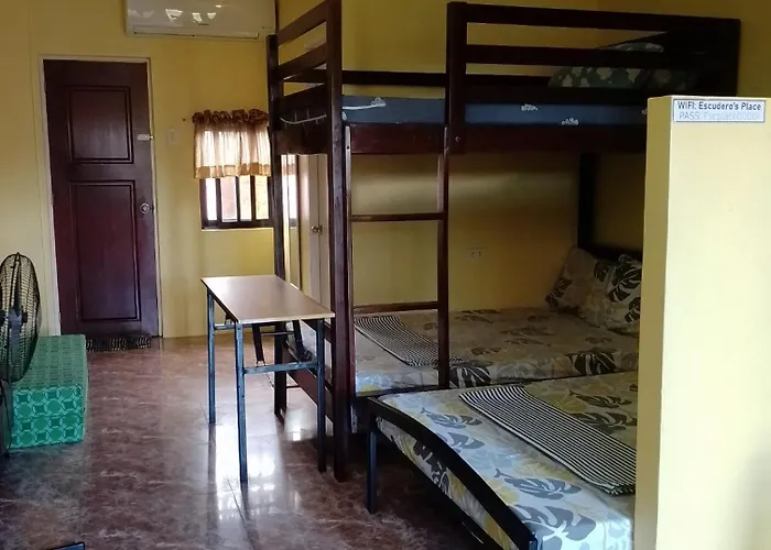 Homey Near Airport And Beaches-room3 * Lapu-Lapu City